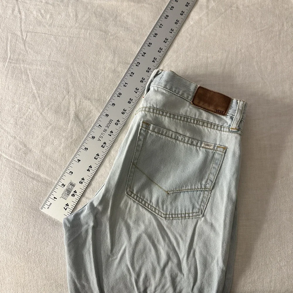 Vans‎ Straight Leg Jeans Light Wash Women's 7 / 28 Blue Pants